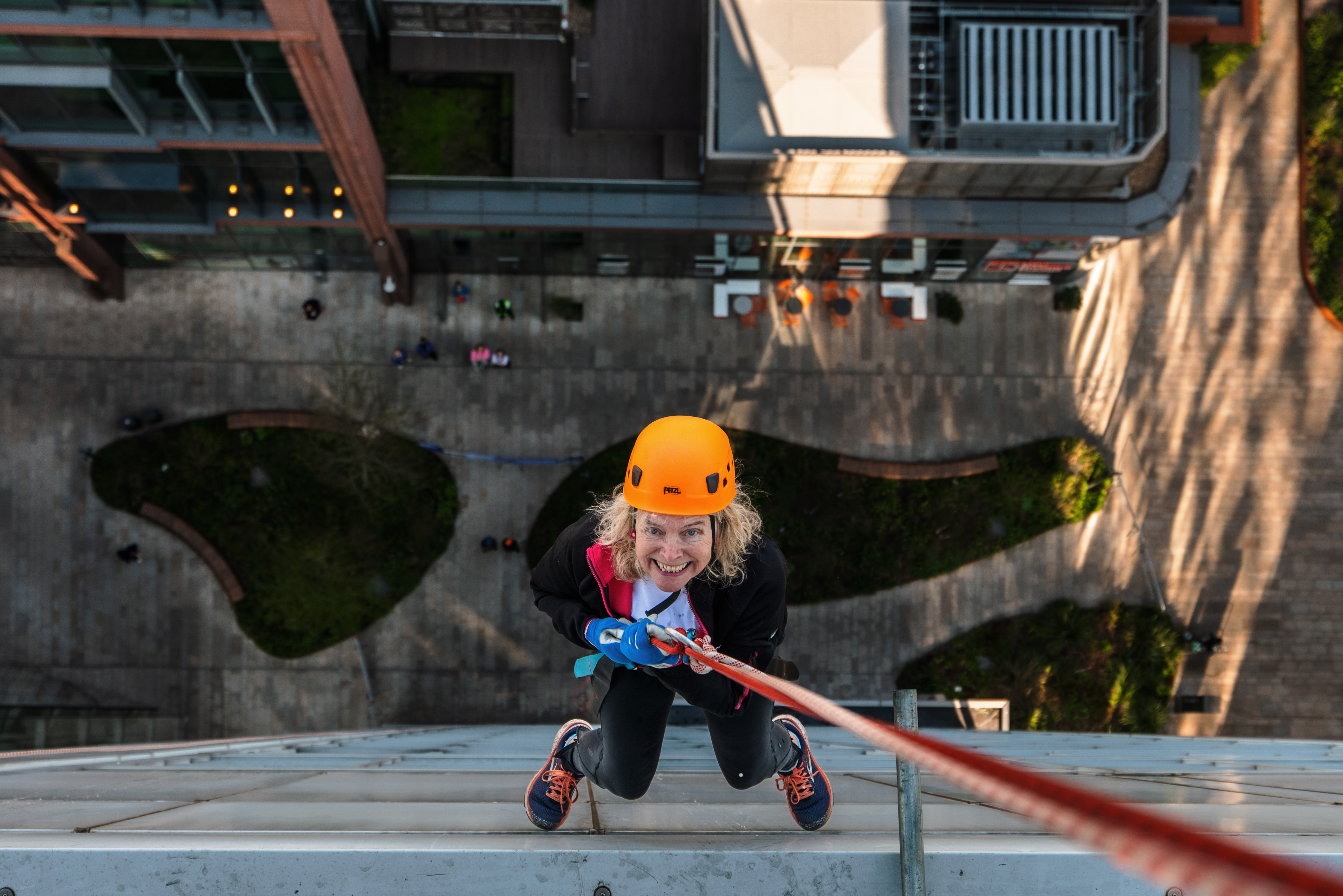 10 - 11am: Sarah Roof 3