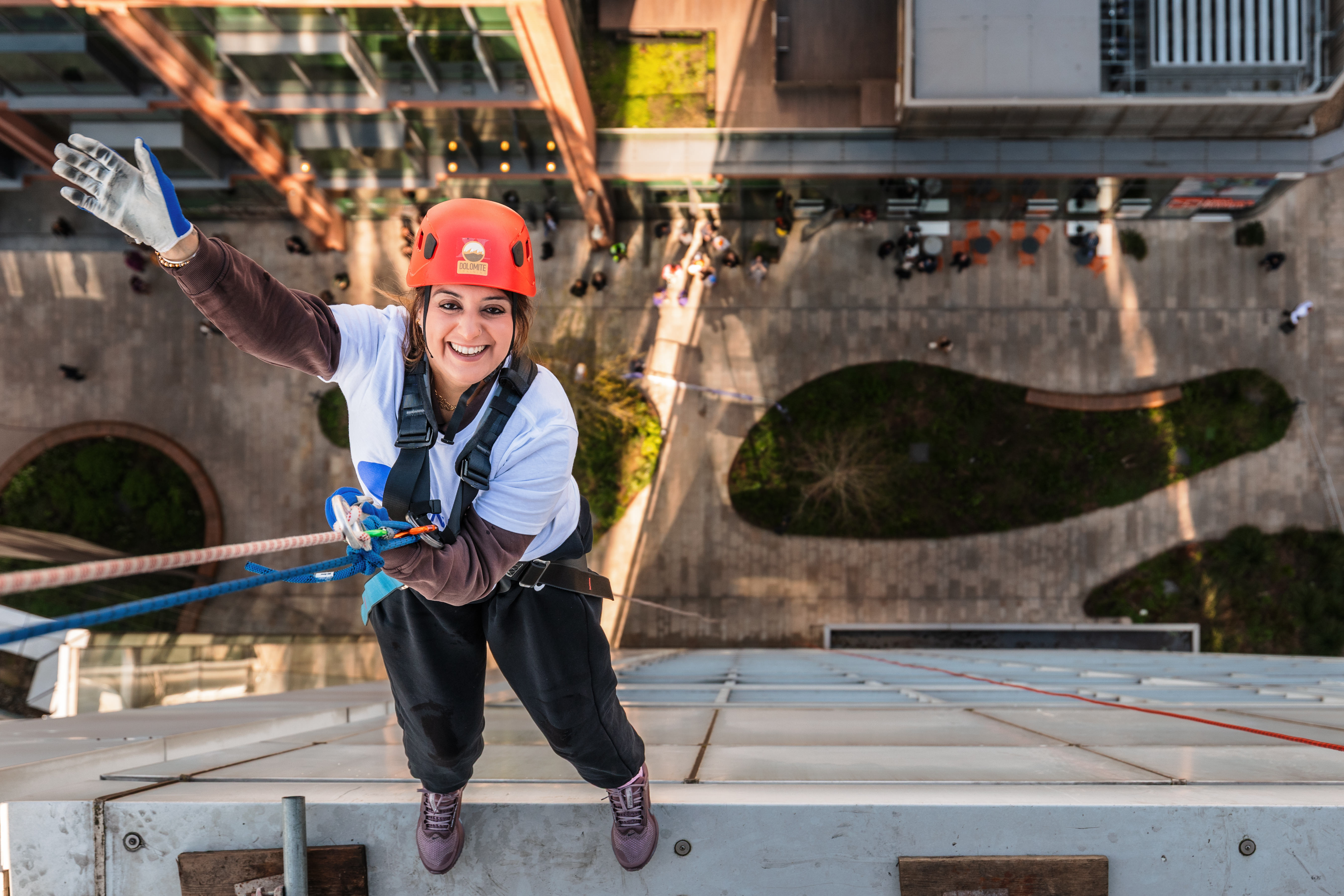 11 - 12pm:  Dilraj abseil 3