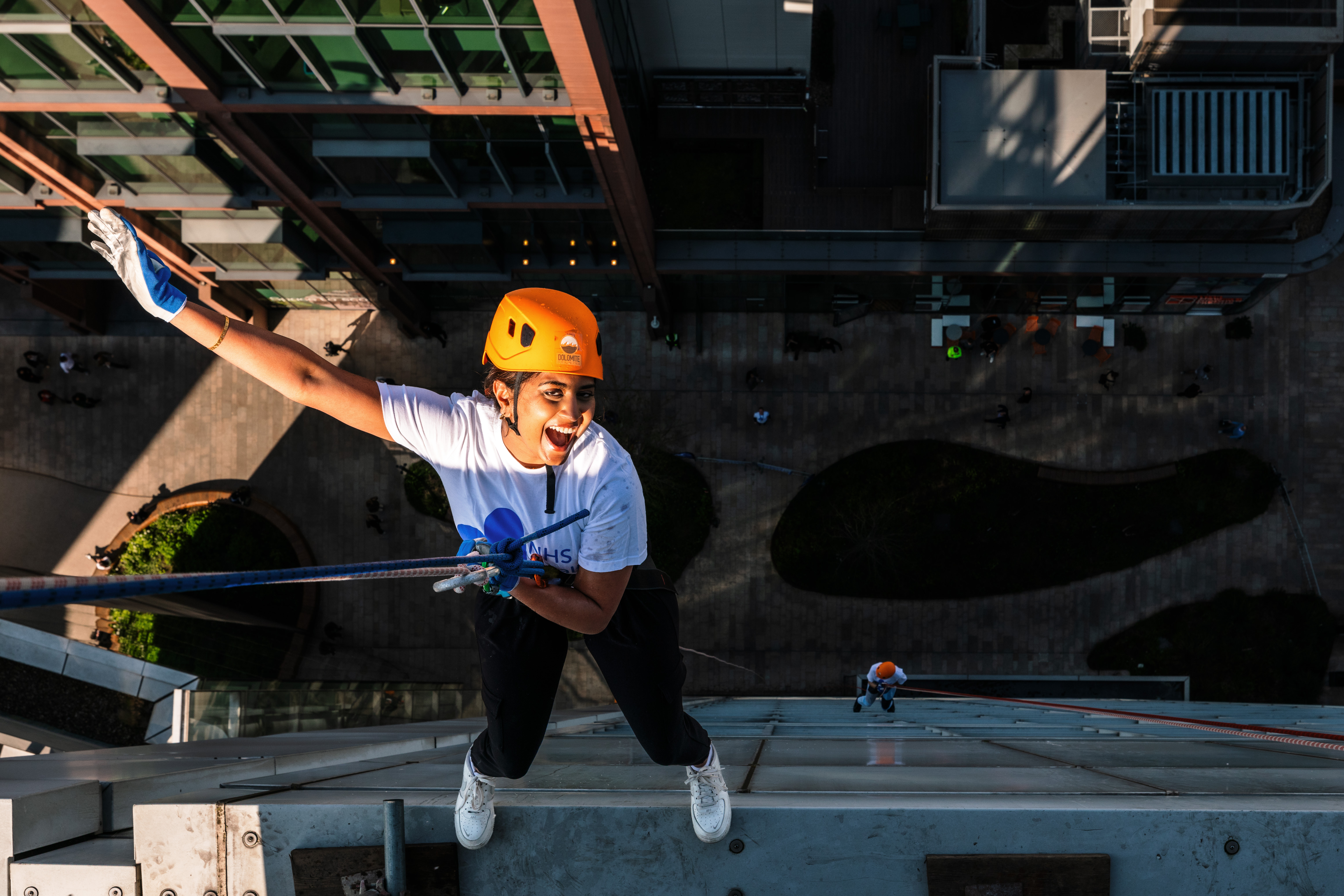 12-1pm: Chandni abseil