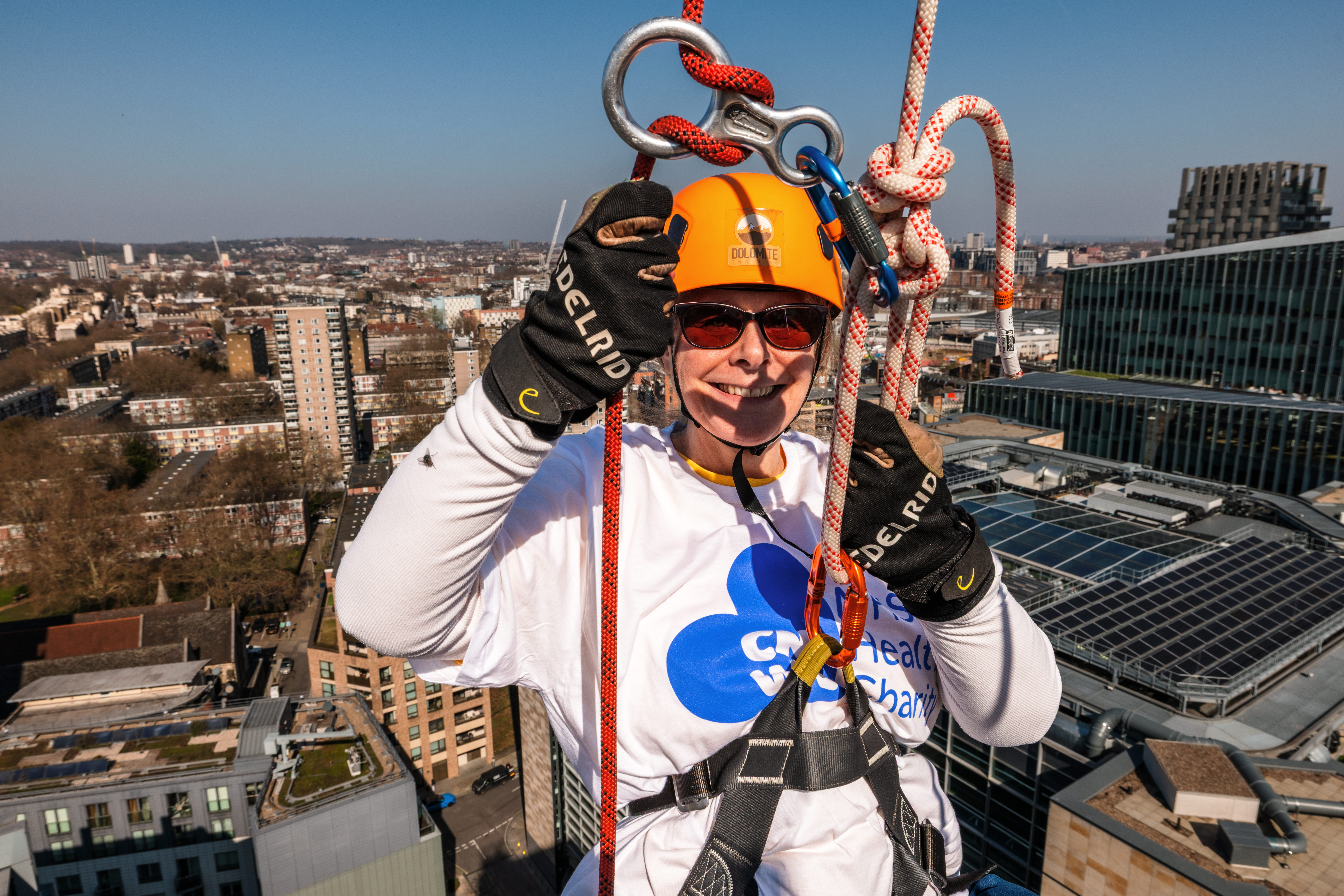 12-1pm: Joanna Picton abseiling 2