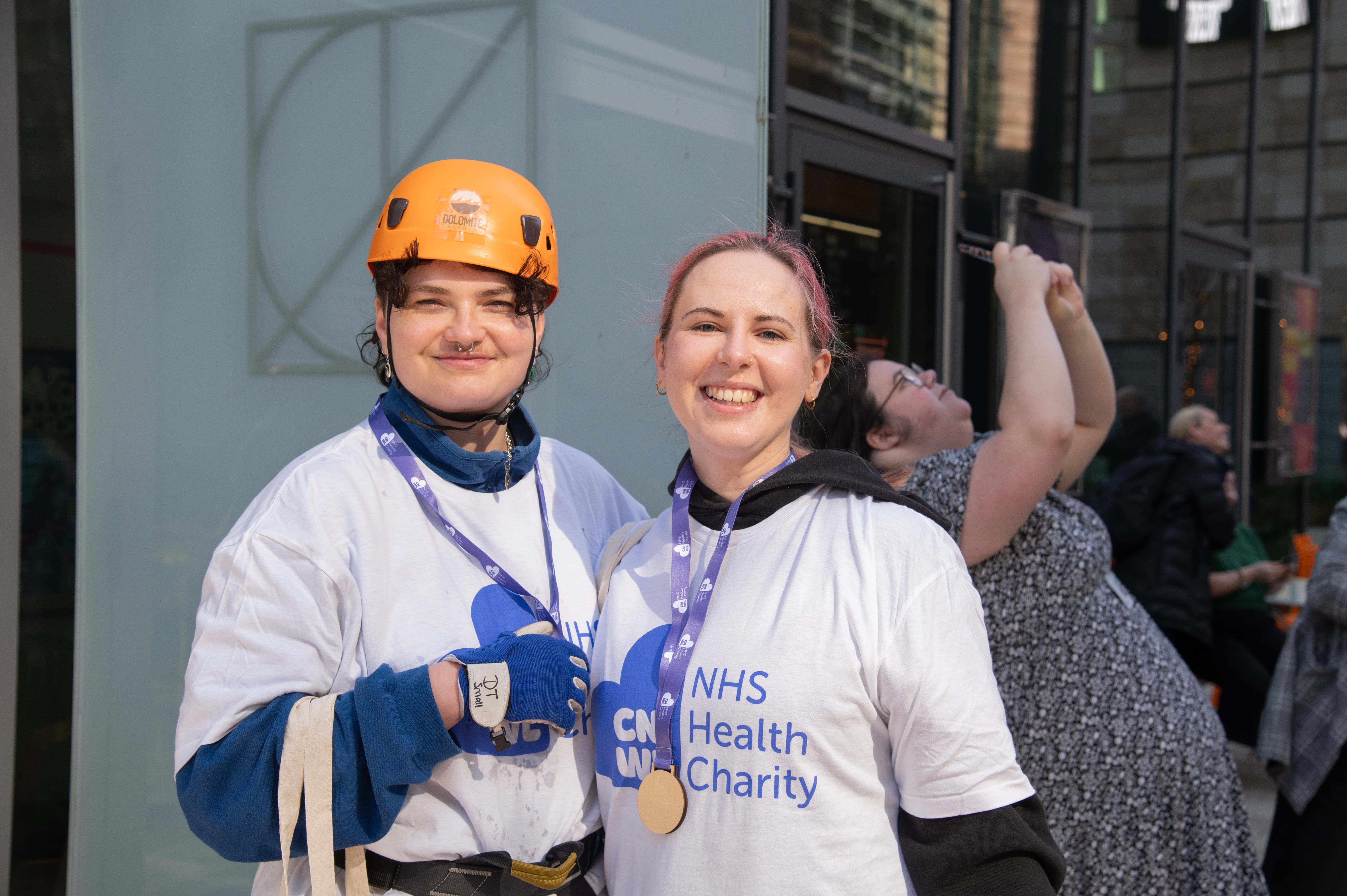 11 - 12pm:  Kirsty and Harry