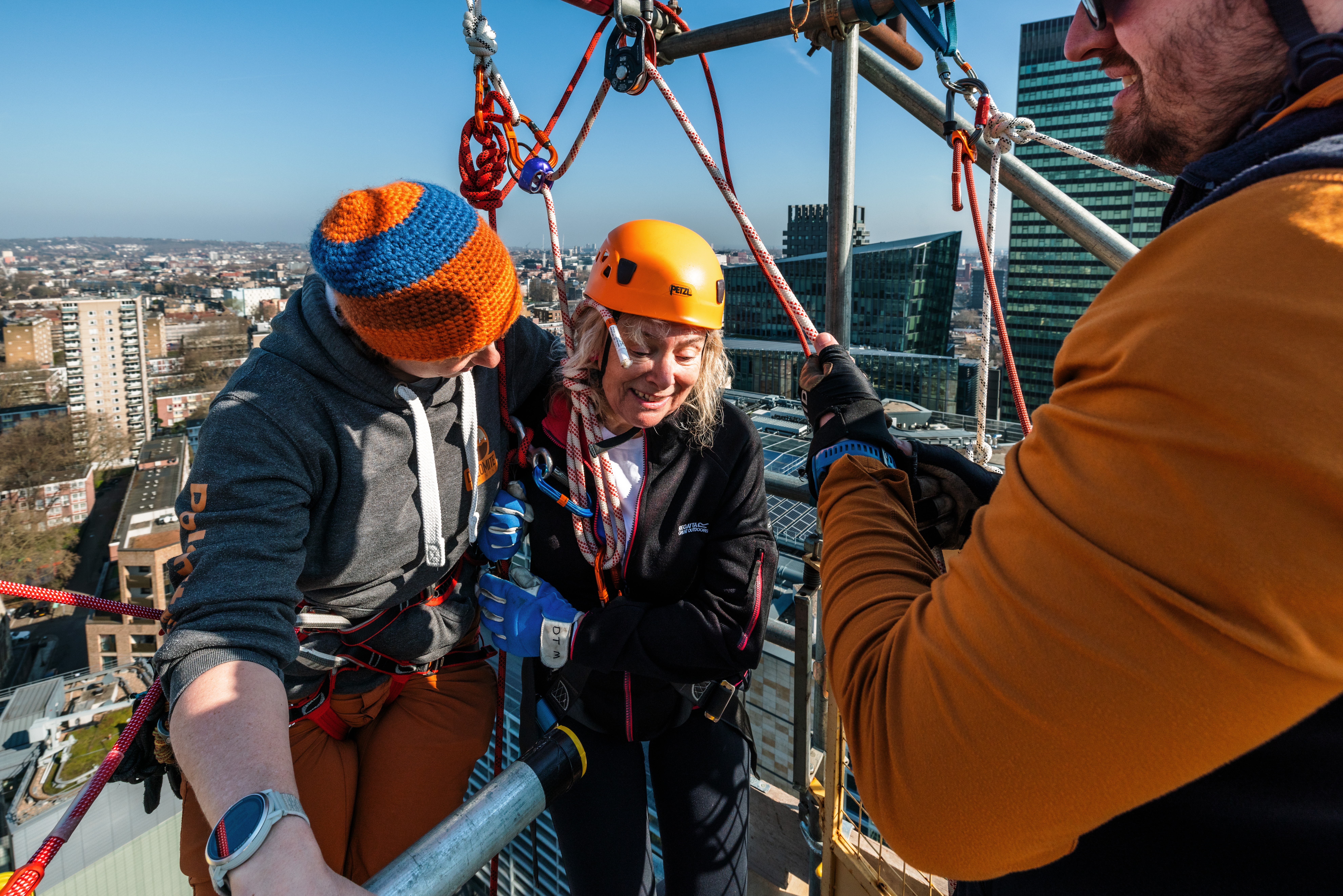 10 - 11am: Sarah Roof 1