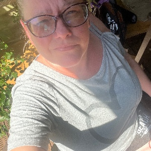 Lorraine Sutton