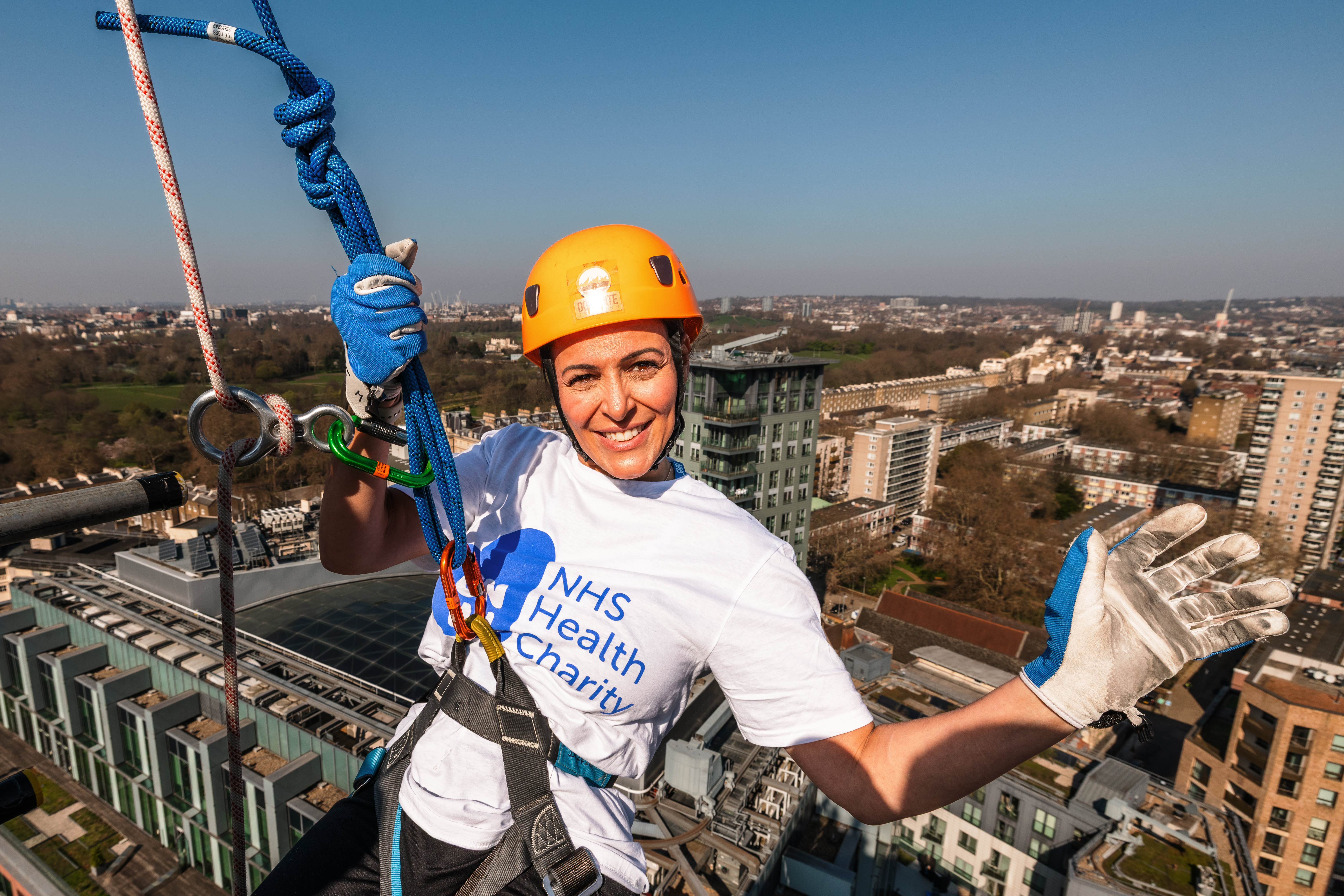 10 - 11am: Nina Roof 1